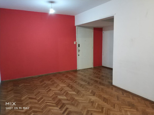 Imagen 3 de 10 de Palermo Apto 1 Dorm Venta Todo Al Frente 3º Ascensor Alquilado