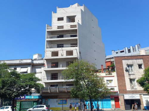 Imagen 3 de 15 de Local Comercial En Pleno Centro De Saavedra