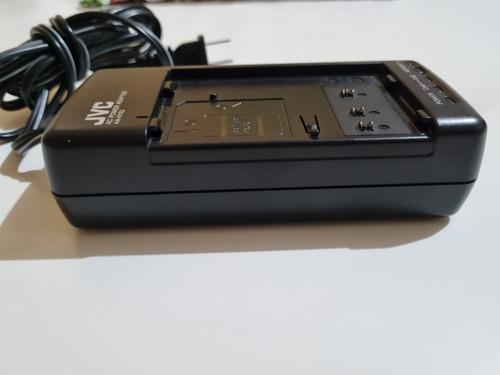 Carregador Filmadora Jvc Vhs C Preto (Usado)