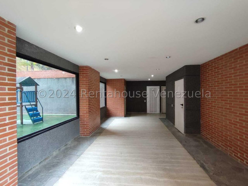 Rm Apartamento En Alquiler En Lomas Del Sol, Distrito Metropolitano
