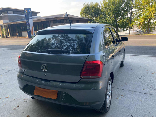 Imagen 17 de 21 de Volkswagen Gol Trend 2019 1.6 Trendline 101cv