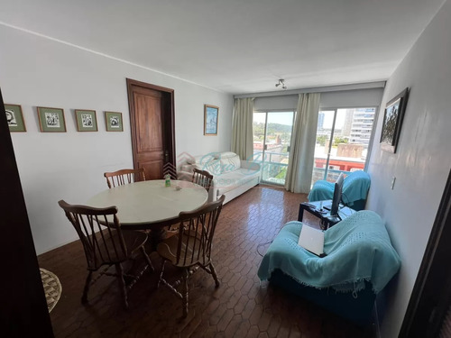 Oportunidad! Apartamento En Venta Sobre La Brava, Punta Del Este, Uruguay