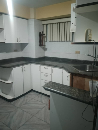 Apartamento Los Delfines Playa Grande La Guiara