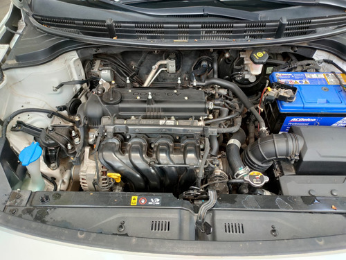 Kia Rio 1.6 Lx Hatchback Mt