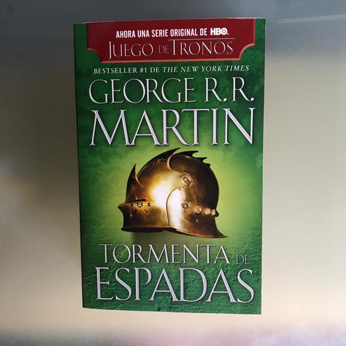 Tormenta De Espadas, George R. R. Martin