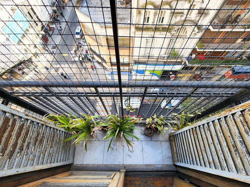 Imagen 2 de 30 de Venta Departamento 4 Ambientes Con Dos Balcones Francés En Balvanera