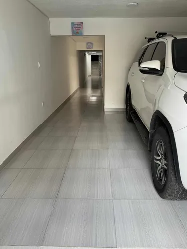 Casa Amplia En Aranjuez - 200m2, Garaje, Excelente Ubicación