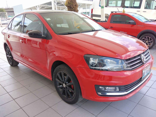 Imagen 3 de 12 de Volkswagen Vento 2018 4p Highline L4/1.6 Man