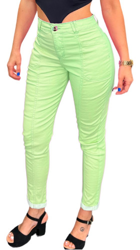 Calça Mom Jeans Sarja Neon Colorida Lycra Bolso Smart Solta