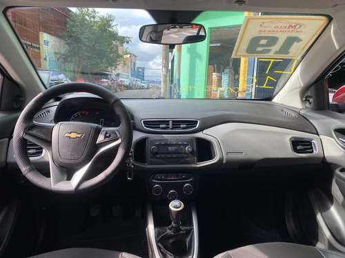 Chevrolet Onix ONIX HATCH LT 1.0 8V FLEXPOWER 5P MEC.