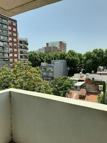 Imagen 8 de 14 de 2 Amb Dueño Contrafrente Vista Abierta