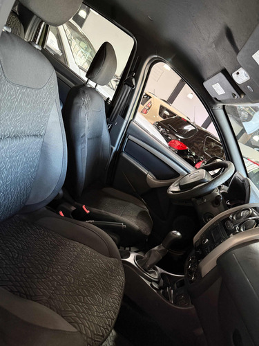 Renault Duster Oroch 1.6 Outsider