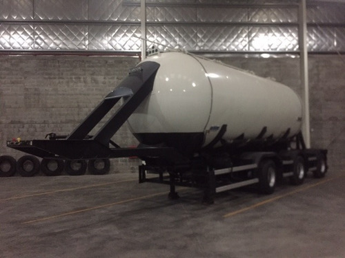 Imagen 4 de 7 de Semirremolque Randon Silo Cilíndrico 1+1+1 38m3