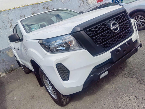 Nissan Frontier 2.5 Se Dc 4X2 Mt