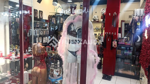 Central Local Comercial En Arriendo En Santiago