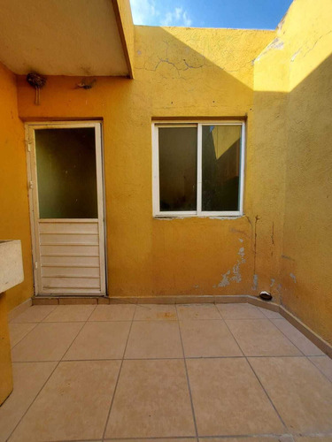Tlajomulco, Jalisco-casa En Venta
