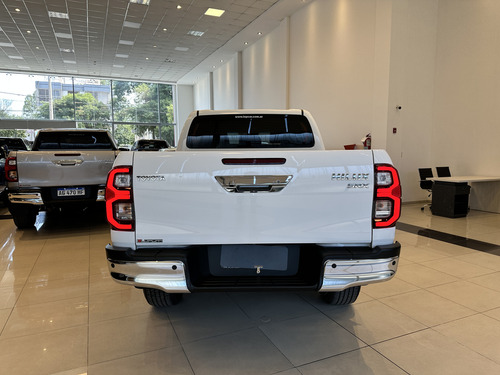 Toyota Hilux Pick-Up 2.8 Cd Srx 204Cv 4X4 At