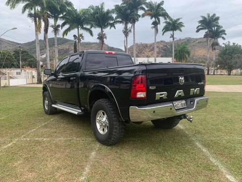 Imagem 10 de 15 de Dodge Ram 2500 Laramie