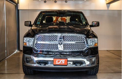 Imagen 21 de 24 de Ram 1500 5.7 V8 Laramie 4x4 2015 Negro
