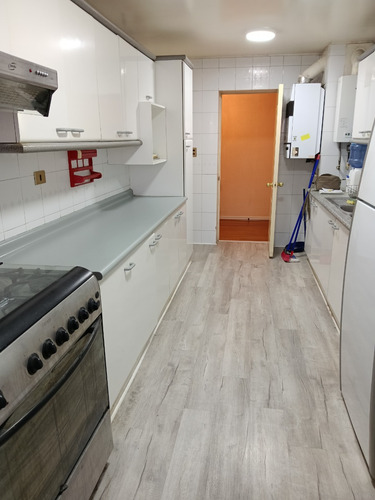 1 Poniente, C/s Muebles, 3 D 2 B, Más Servicio, 1-2 Estac.