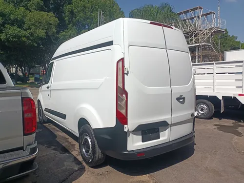 Ford Transit 2.2 Van Larga Techo Alto Aa Custom Mt
