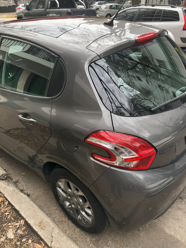 Peugeot 208 1.6 Allure Touchscreen