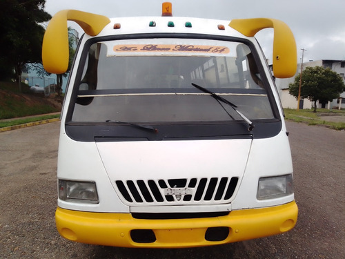 Imagen 3 de 14 de Camioneta Iveco Daily 59-12 Pasajeros