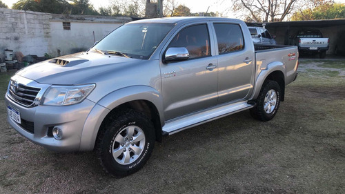Toyota Hilux 3.0 Cd Srv Limited Tdi 171cv 4x4 2015
