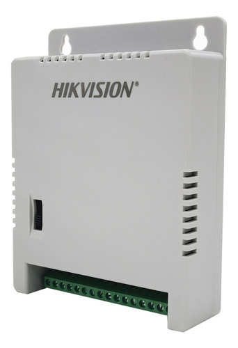 Fuente De Poder Regulada Para 8 Cámaras / Ds-2fa1205-c8/k