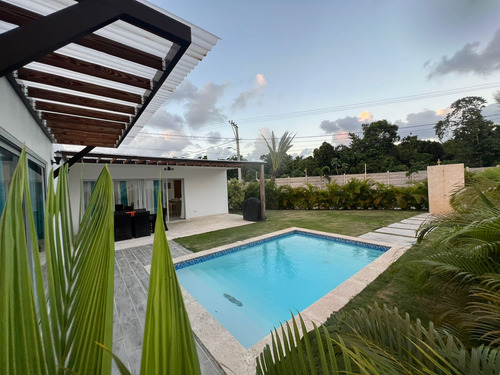 Villa De Oportunidad En Punta Cana