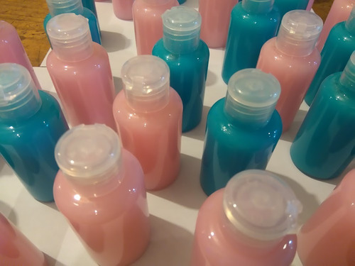 Imagen 3 de 5 de Jabón Liquido/alc. En Gel De 60 Cc, Souvenirs (x80)