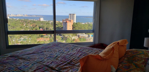 Imagen 6 de 9 de Apartamento En Venta De 3 Dormitorios C/ Cochera En Punta Del Este Maldonado