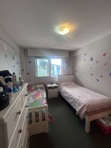 Se Vende Apartamento De 3 Dormitorios, 2 Baños En El Mejor Punto De Malvin.