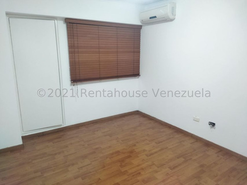 Imagen 15 de 22 de Alquilo Apartamento Los Dos Caminos Con Pozo De Agua, Milagros Fernandez 0414.2886330. Mls #22-24638