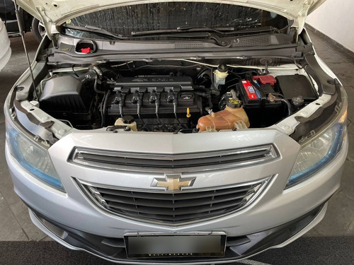 Imagem 10 de 10 de Chevrolet Onix 1.0 Mpfi Lt 8v Flex 4p Manual