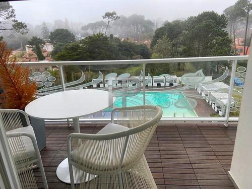 Imagen 11 de 12 de Apartamento En Venta Punta Del Este 2 Dorm #1718