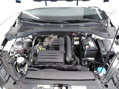 Imagen 13 de 14 de Vw Jetta R-line 2019 Blanco Garantia