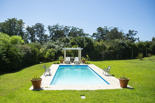 Casa En Venta De 3 Dormitorios En Beverly Hills