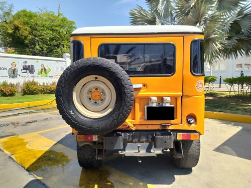 Toyota Land Cruiser Macho