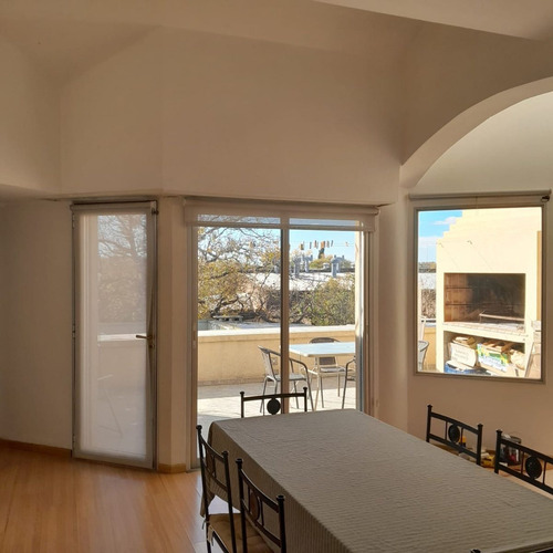 Casa En Venta Pergamino Con Pileta
