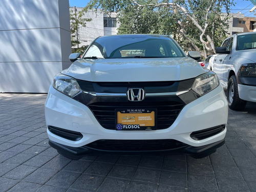 Imagen 3 de 11 de Honda Hr-v 2016 1.8 Uniq Mt