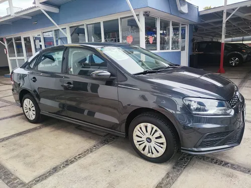 Volkswagen Vento 1.6 Starline At