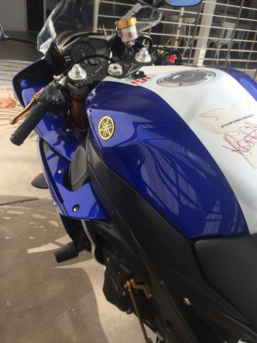 Imagen 4 de 13 de Yamaha R1