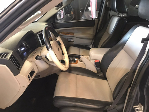 Imagen 5 de 8 de Jeep Grand Cherokee Limited 3.0 V6 2009