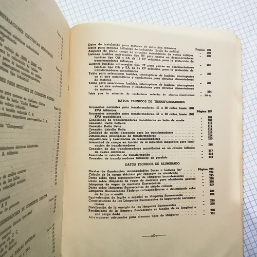 Manual De Mantenimiento Eléctrico Industrial Pedro Camarena (Usado)