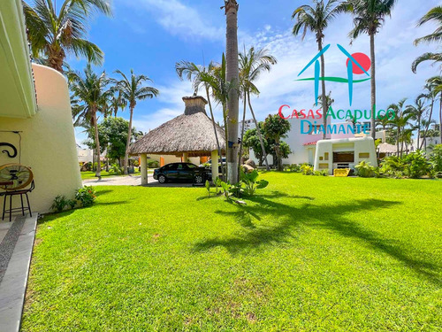 Cad Son Vida Barbados 3. Hermosa Casa Con Terraza Con Barra Bar Y Salida A La Alberca Del Clúster