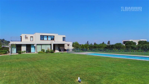 Imagen 5 de 13 de Casa En Venta En Colina, Chicureo Centro, En Condominio