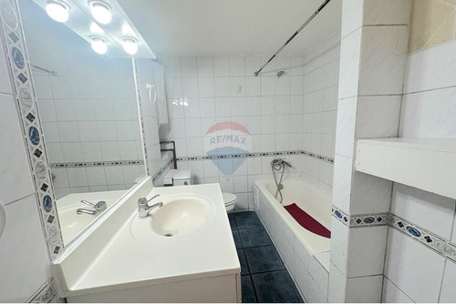 Clásico Depto Amoblado En Arriendo, 4 D 3 B