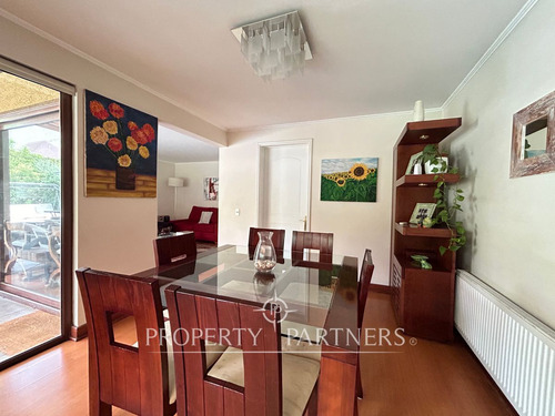 Espectacular Casa En Exclusivo Condominio De Camin...