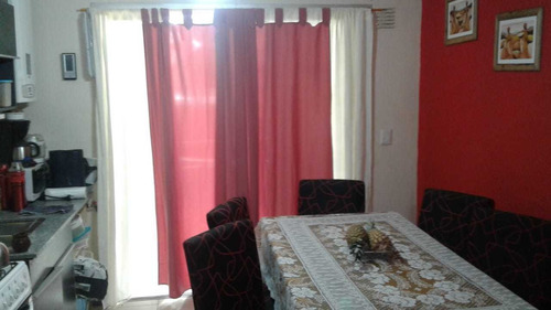 Imagen 4 de 7 de Venta - Departamento 2 Ambientes Con Cochera Y Renta!